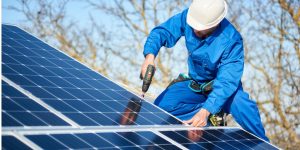 Installation Maintenance Panneaux Solaires Photovoltaïques à Guchan